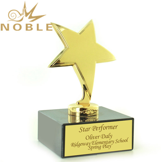 NB-CST096 Bright Die Cast Metal Polished Gold Star Trophy
