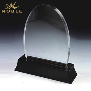 Round Award With Black Base