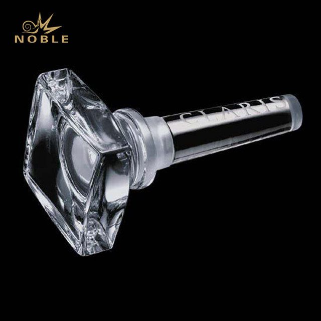 2---Colborne Wine Bottle Stopper