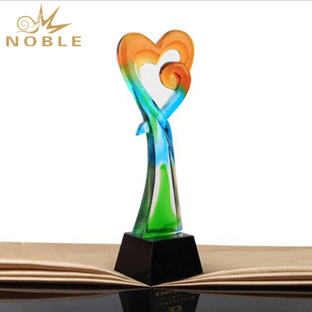 Colorful Liuli Art Glass Award