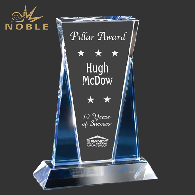 702---047 T-FRF69-HR Wedged Crystal Award