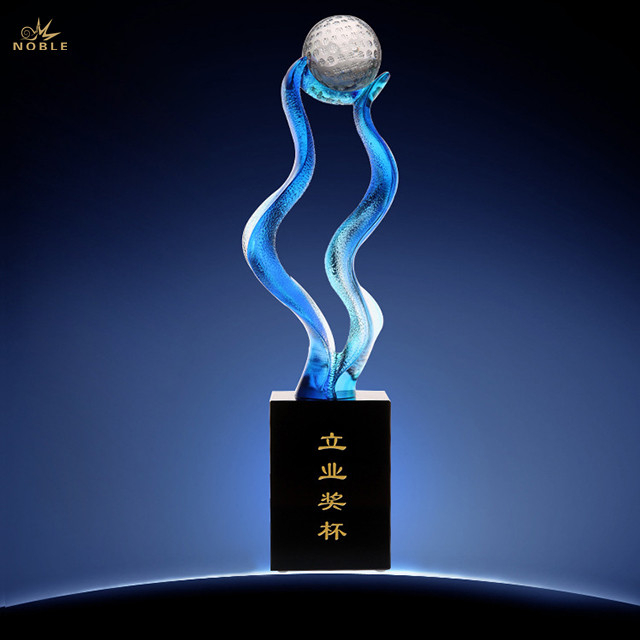 Golf Ball Liuli Trophy with Crystal Base