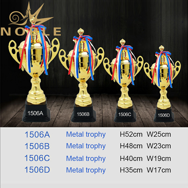 Shiny Gold Four Different Sizes Metal Cup Trophy 