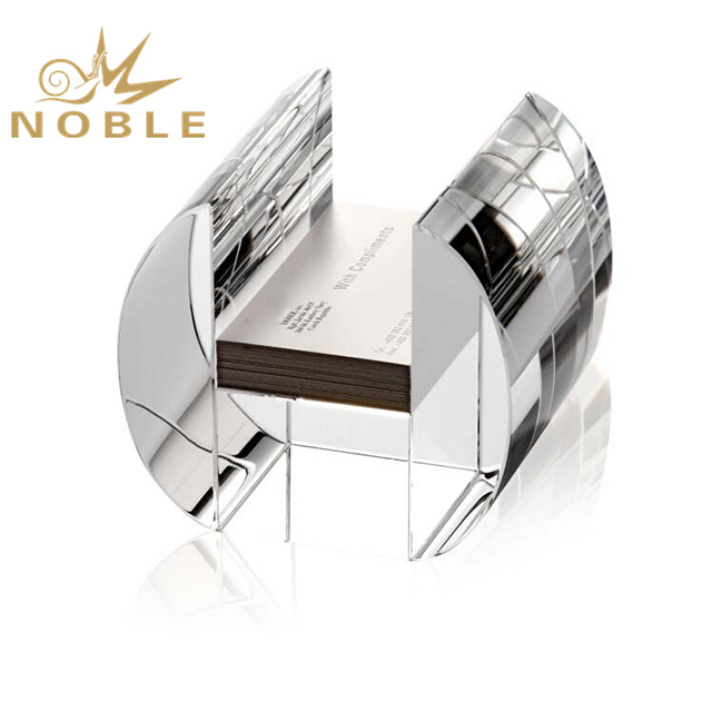 540---2A-MG005 8.8x9x10 cm card holder cut clear (1)