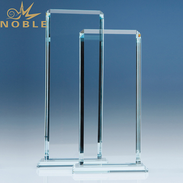 388---2A-CAL005 Clear Echo Award 23 28 33cm_副本