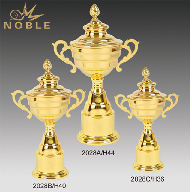 Metal Gold Sports Awards and Trophies