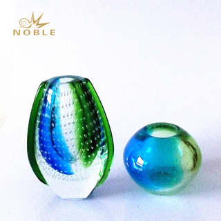 Art Glass Sculpture Vase