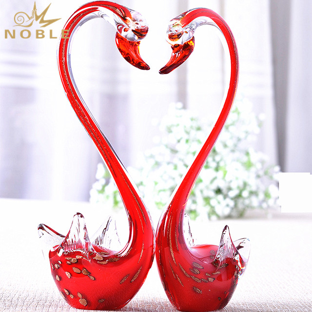 Red Art Glass Hand Blown Glass Swan As Wedding Gift