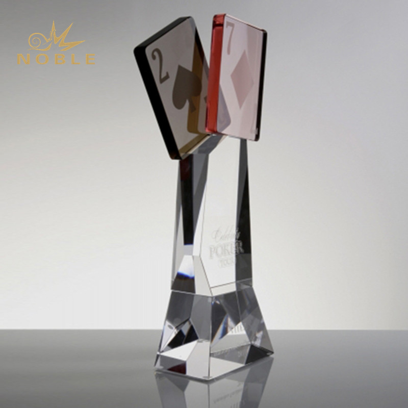 537---2A-MG001 Trophy for winners of the Celebrity Poker Tour23cm