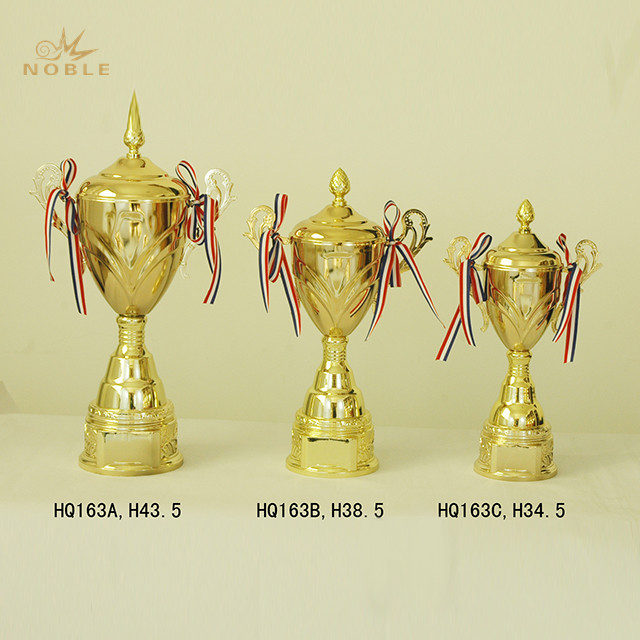 Gold Color Metal Sports Trophy Cup 