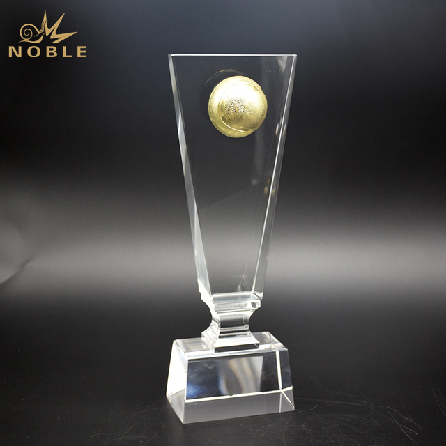 Crystal Trophy With Metal Tennis