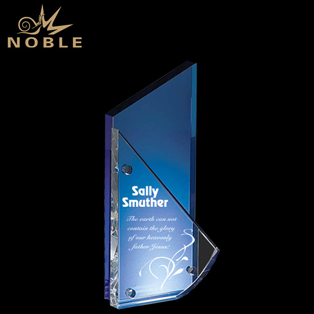673---018 T-SPL37-HR Crystal Blue Performance Award