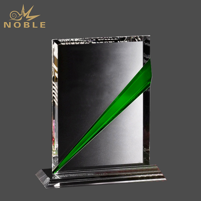 300---001 CD-4044-HR Crystal Danbury Rectangle Award