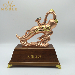 Chinese characteristics Lucky Metal Ruyi Office Table Decoration