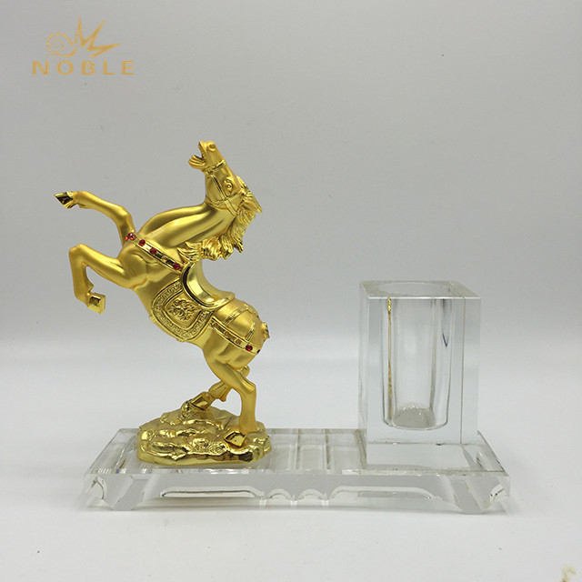 Metal Horse Pen Holder 