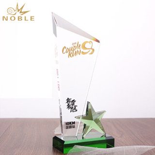 Green Star Crystal Trophy With Clear Crystal Base