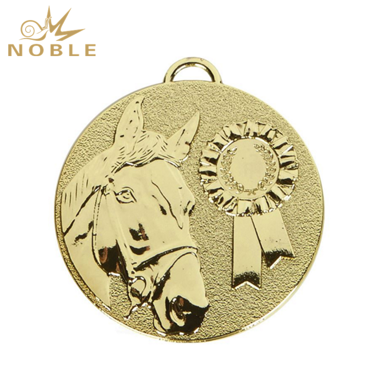 NB-MD993---066 Gold Target Horse Rosette Medal 50mm