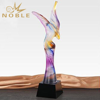 New Colorful Eagle Hand Blown Glass Trophy