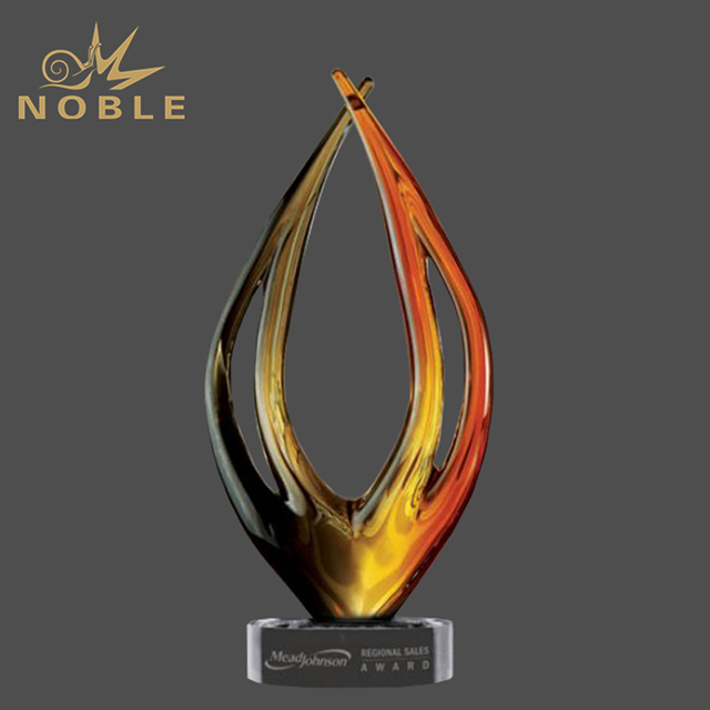 165---124 STR-ARG6613-HR Tree of Life Artglass Award