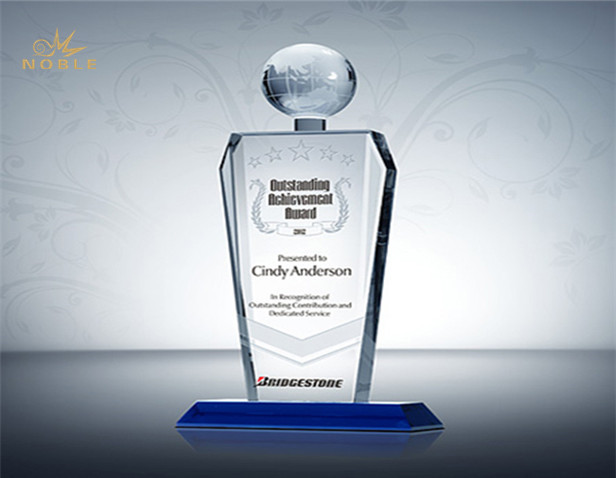 81---business-achievement-award