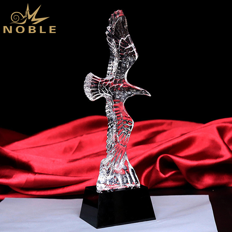 Crystal Eagle Trophy With Black Base