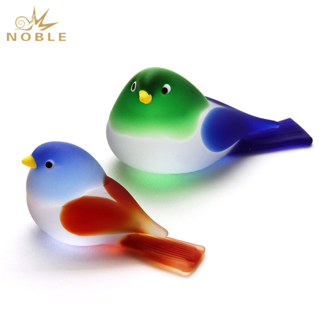 411---Small Murano Art Glass Bird 1.75英寸