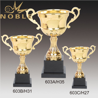 Black Base Cheap Sports Metal Cup Trophy 