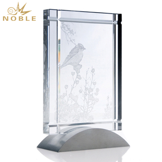 Engraving Crystal Trophy With Metal Base