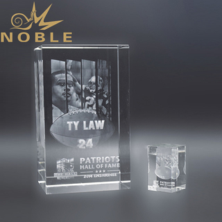 Large 3d Laser Engraving Crystal Cube Football Player Figurine Award