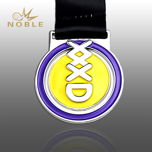 Unique Design Custom Button Medal