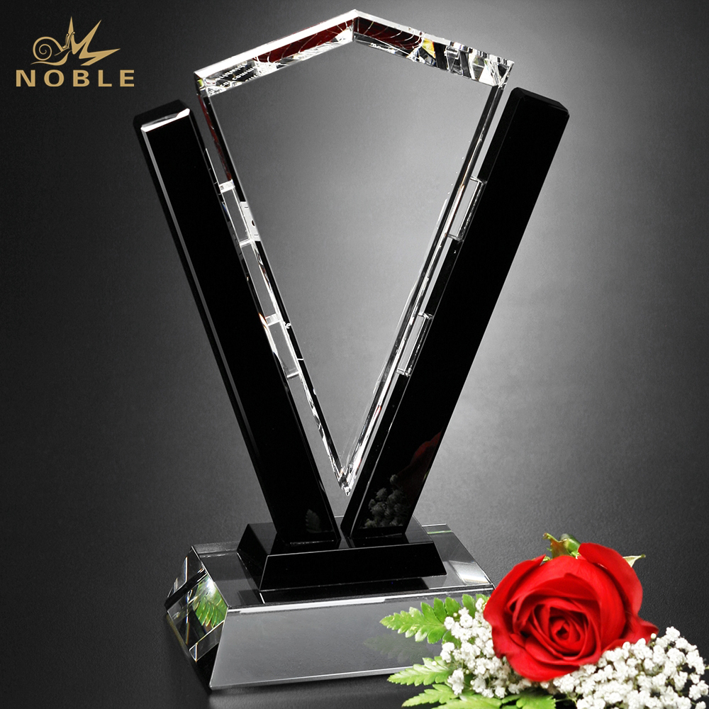 Crystal trophy memorabilia award