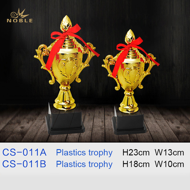 High Quality Metal Gold Plastic Trophy Cup