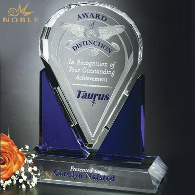 439---2A-CT071--Distinction Award