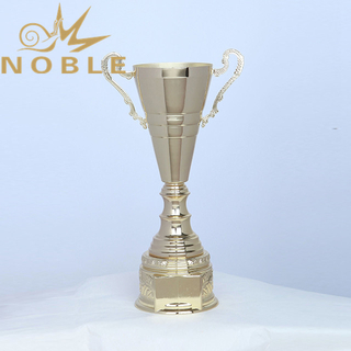 Best Selling High Quality Large Cup Trophy for Sports Games 