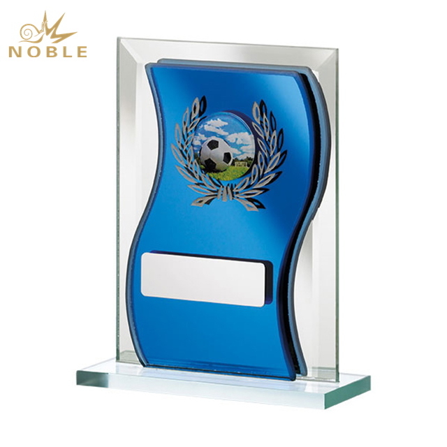 175---NB-SSY035 BLUE GLASS TROPHY 5“5.75”6.5“