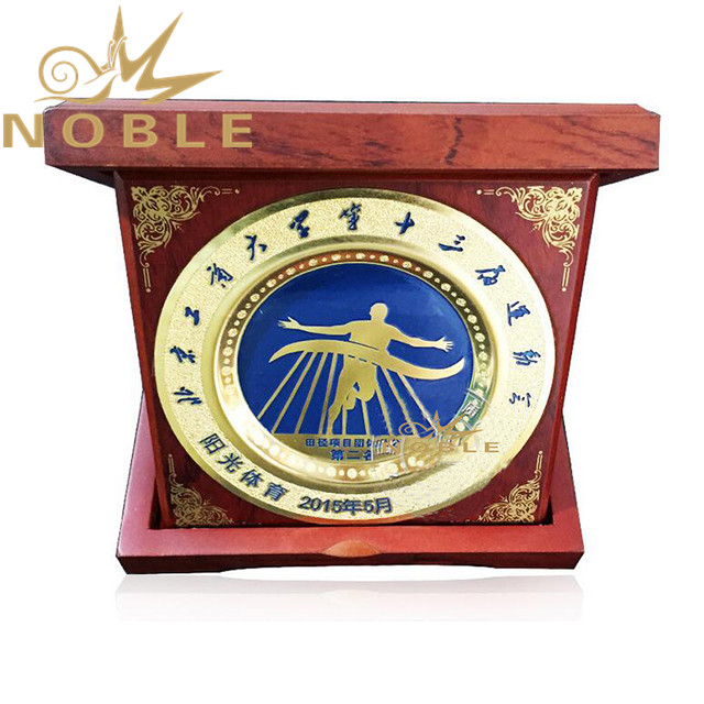 High Quality Custom Sports Wood Plaque 