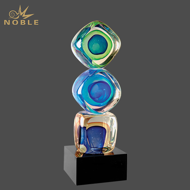 Colorful Melting Cubes Artglass Award