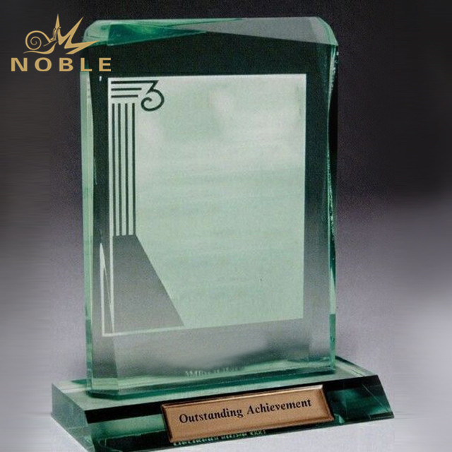 NB-YC081---NB-160806-026 Multi-faceted-Acrylic-Clear-Jeweled-Award--Laser-Engraved- 