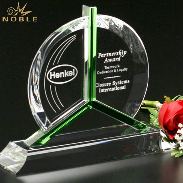 464---2A-CT110--Tribute Award