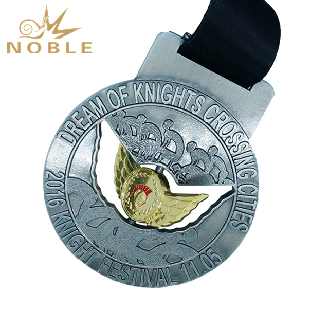 Custom Unique 3D Design Rotatable Medal