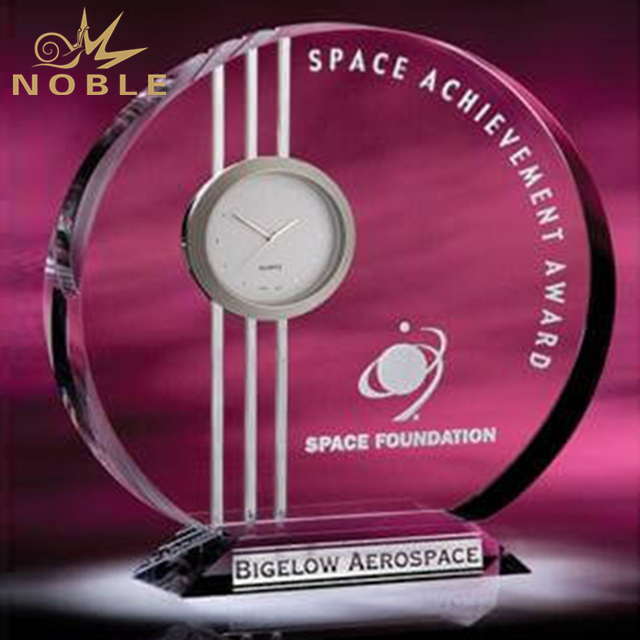 Engraved Crystal Circle Clock
