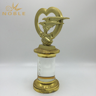 Decorative Gold Corporate Metal Trophy