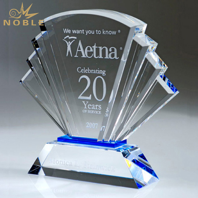 Unique Design Crystal Trophy