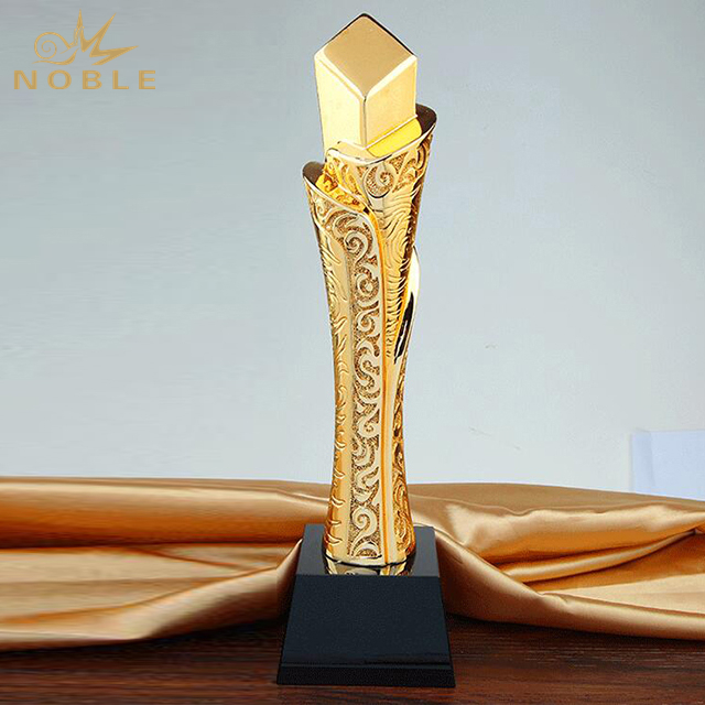 Custom Logo Resin Award Trophy