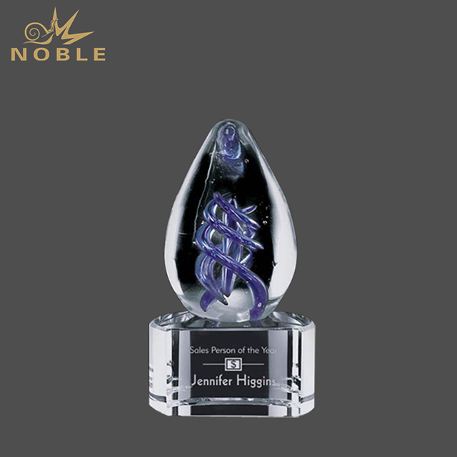 65---100 STR-ARG3022C-HR Blue Dagger Artglass Award
