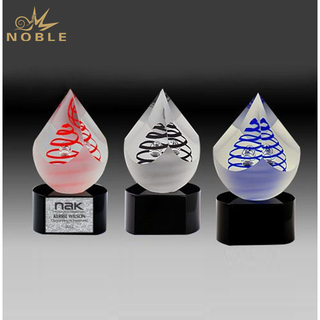 Crystal Pyramid with Swirl 