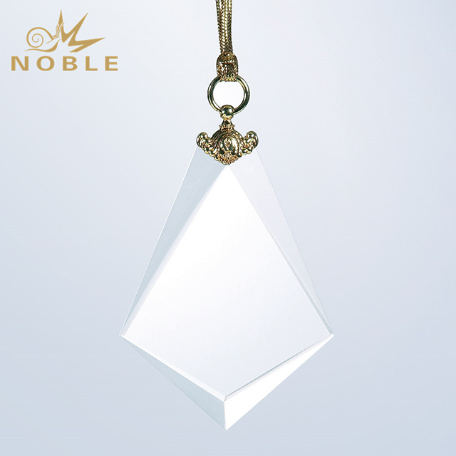 NB-CMD053---NB-PCL121 Deluxe Diamond Ornament