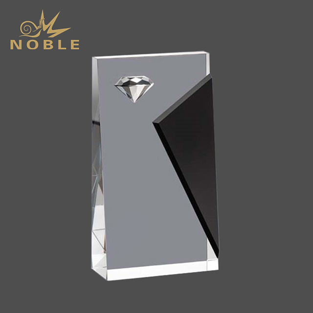 199---002 EE-OPT3701-K-HR Black Townsend Crystal Award