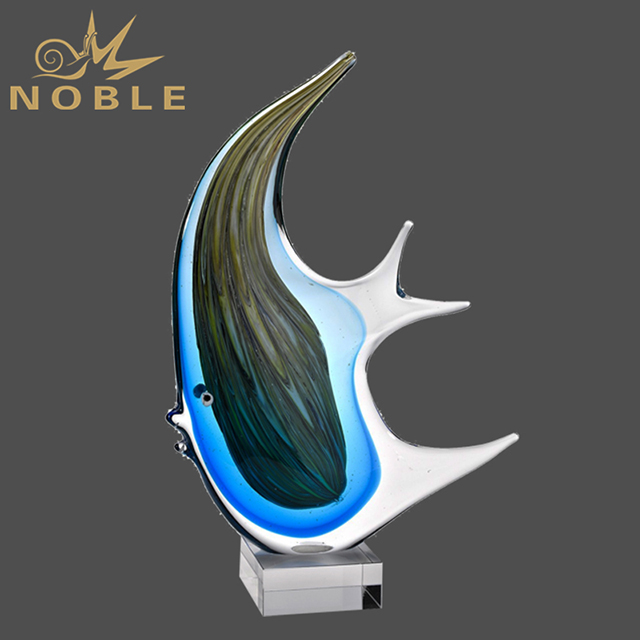 NB-GCD310---044 BD-J510-HR Black & Blue Angel Fish Artglass Award