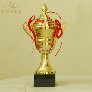 Unique Design Gold Sports Cup Trophy